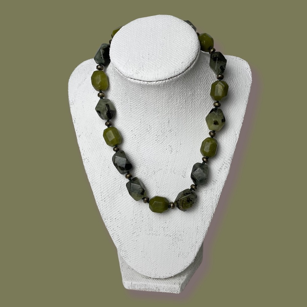 Sigrid Olsen Vintage Inspired Jade Colored Granite Necklace Boho